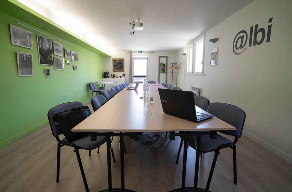 Logis Hotel- Hotel Restaurant Le Rialto Le Sequestre Luaran gambar